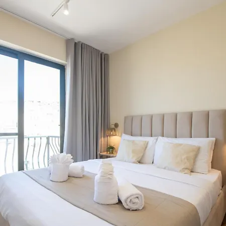 Electra - Duplex Penthouse Marsalforn